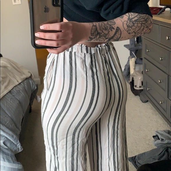 Two Piece Jump Suit - Picture 7 of 7